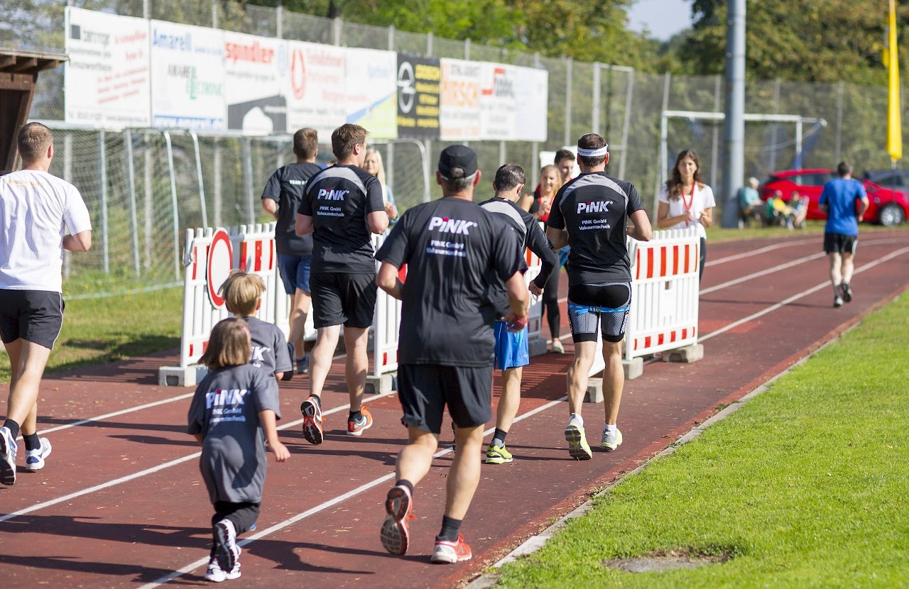 Bild vom 9. Benefizlauf im Jahr 2016. Dies ist das 195. Bild.